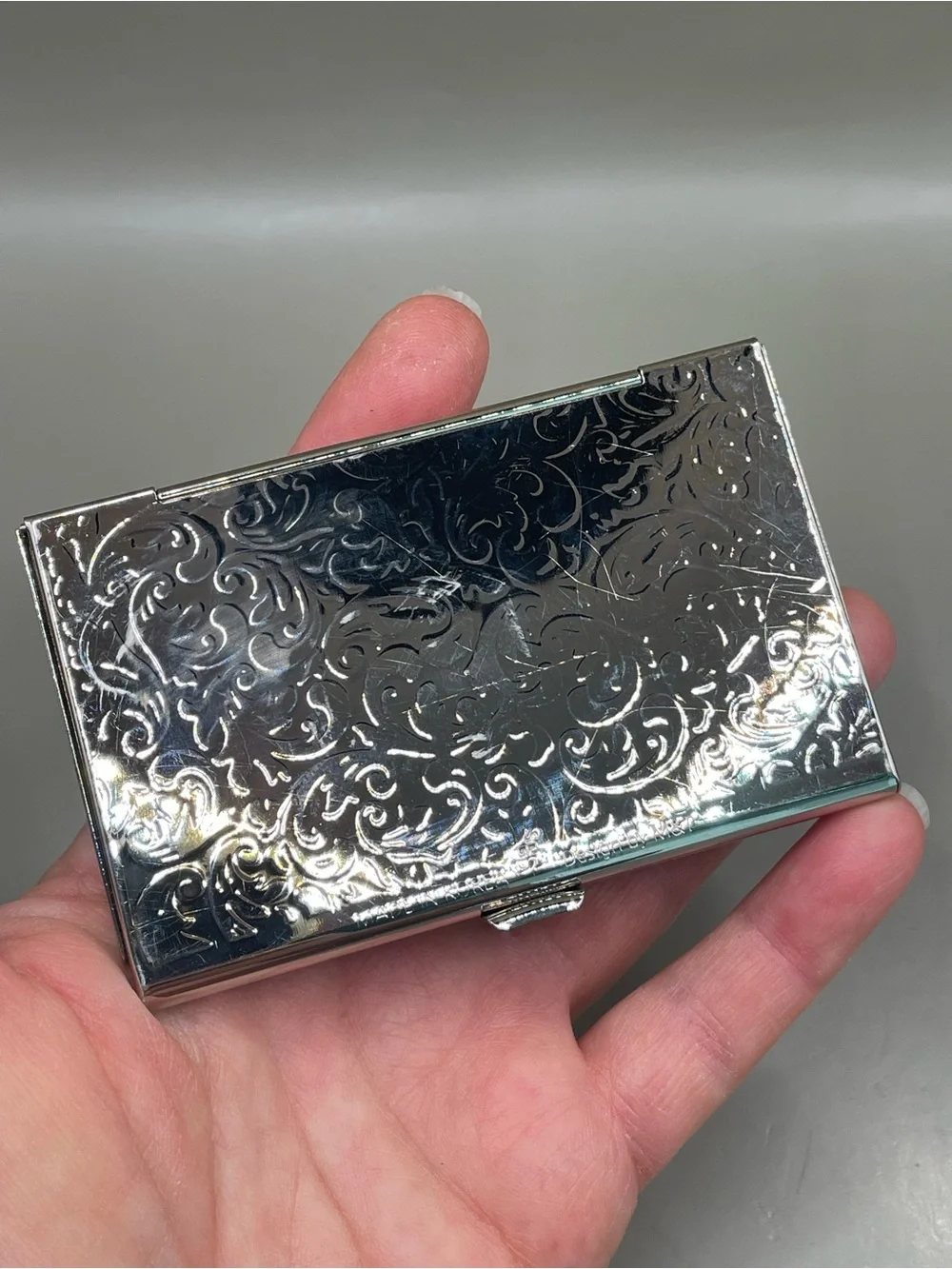 Mother of Pearl Silvertone Metal Business Credit Card Money Holder Case Korea